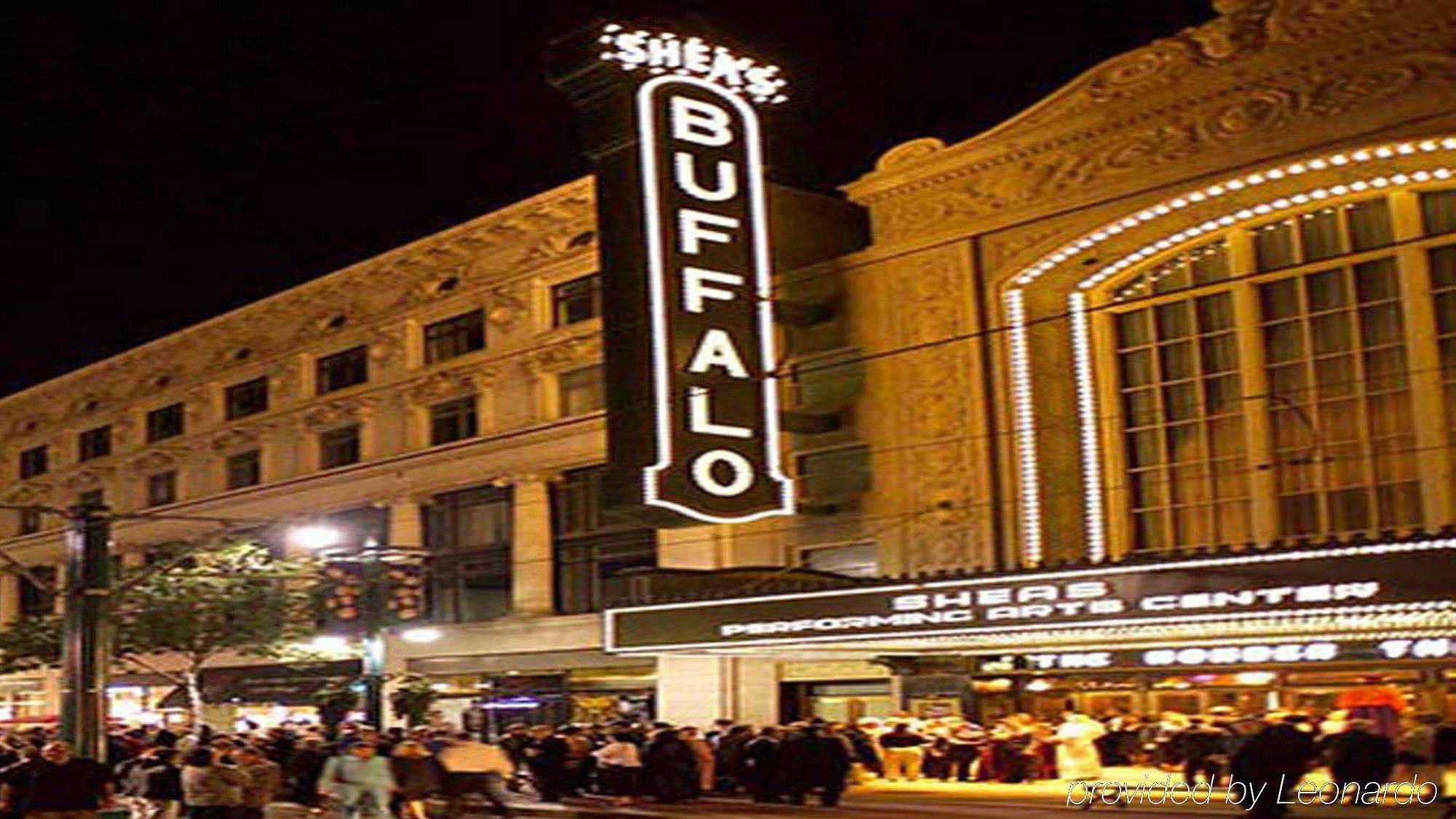 Holiday Inn Express & Suites Buffalo Airport, An Ihg Hotel Cheektowaga Exterior photo